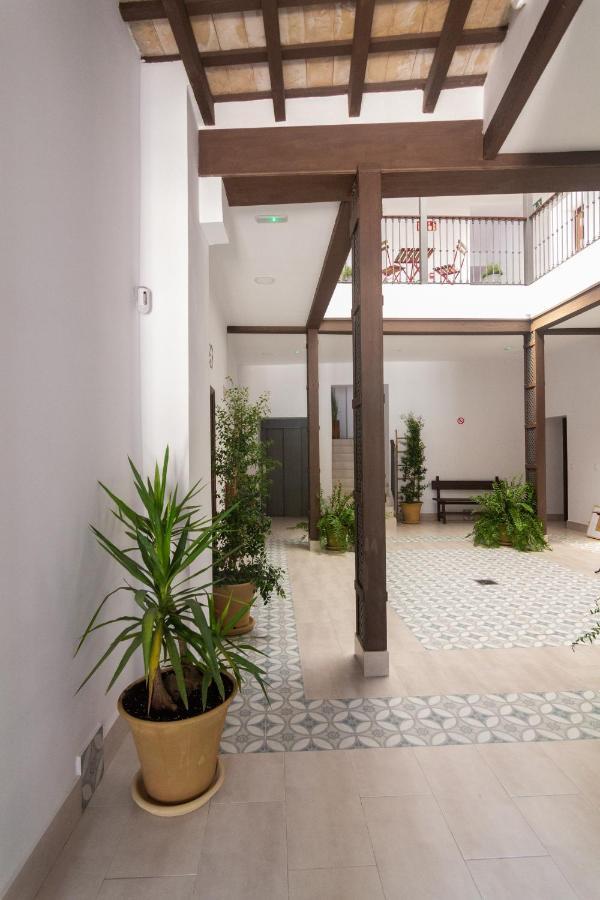 Apartamentos Turisticos Mamelon Jerez de la Frontera Exterior foto