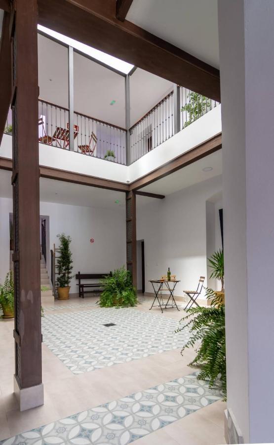Apartamentos Turisticos Mamelon Jerez de la Frontera Exterior foto