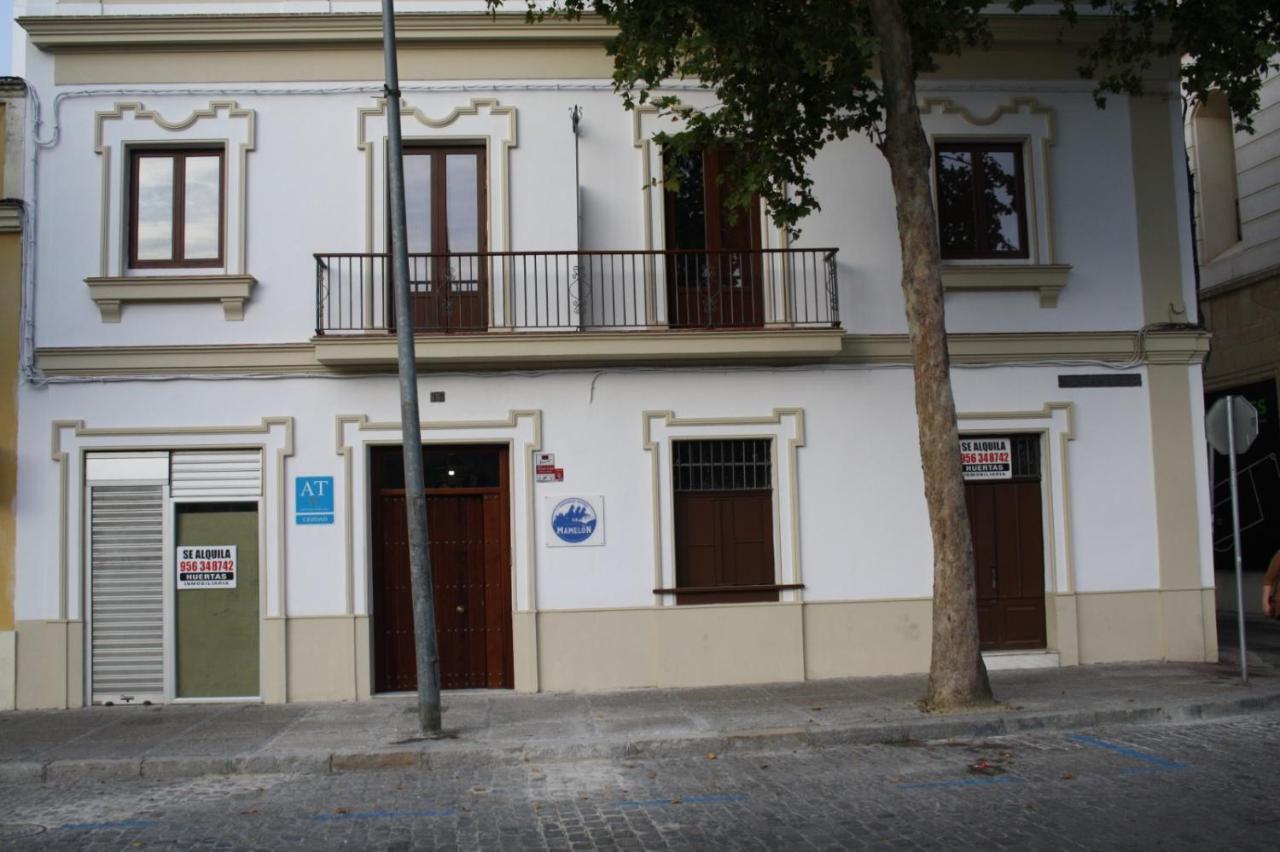 Apartamentos Turisticos Mamelon Jerez de la Frontera Exterior foto
