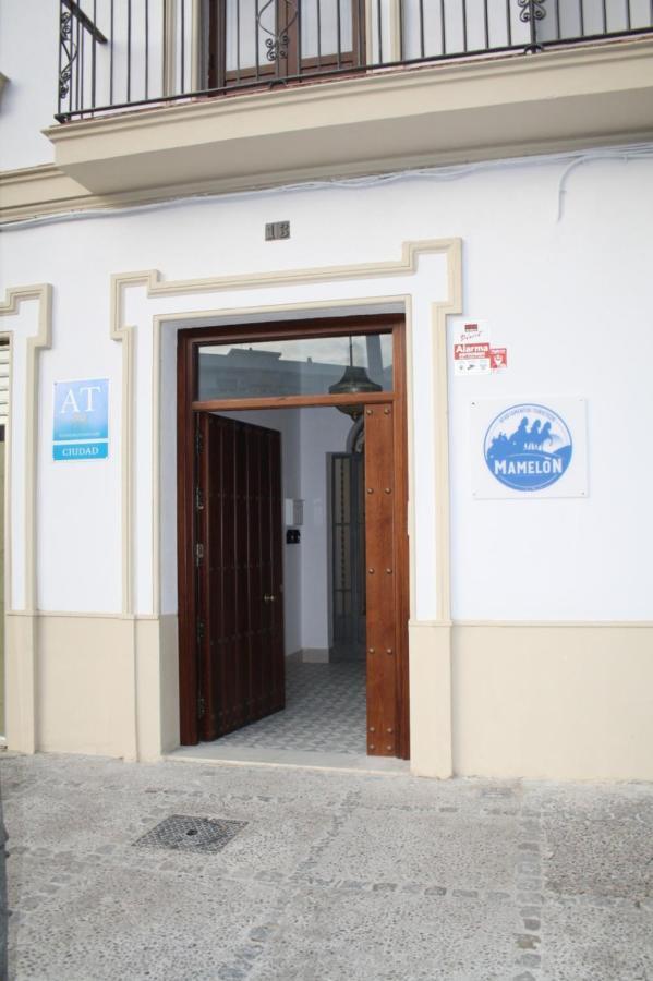Apartamentos Turisticos Mamelon Jerez de la Frontera Exterior foto