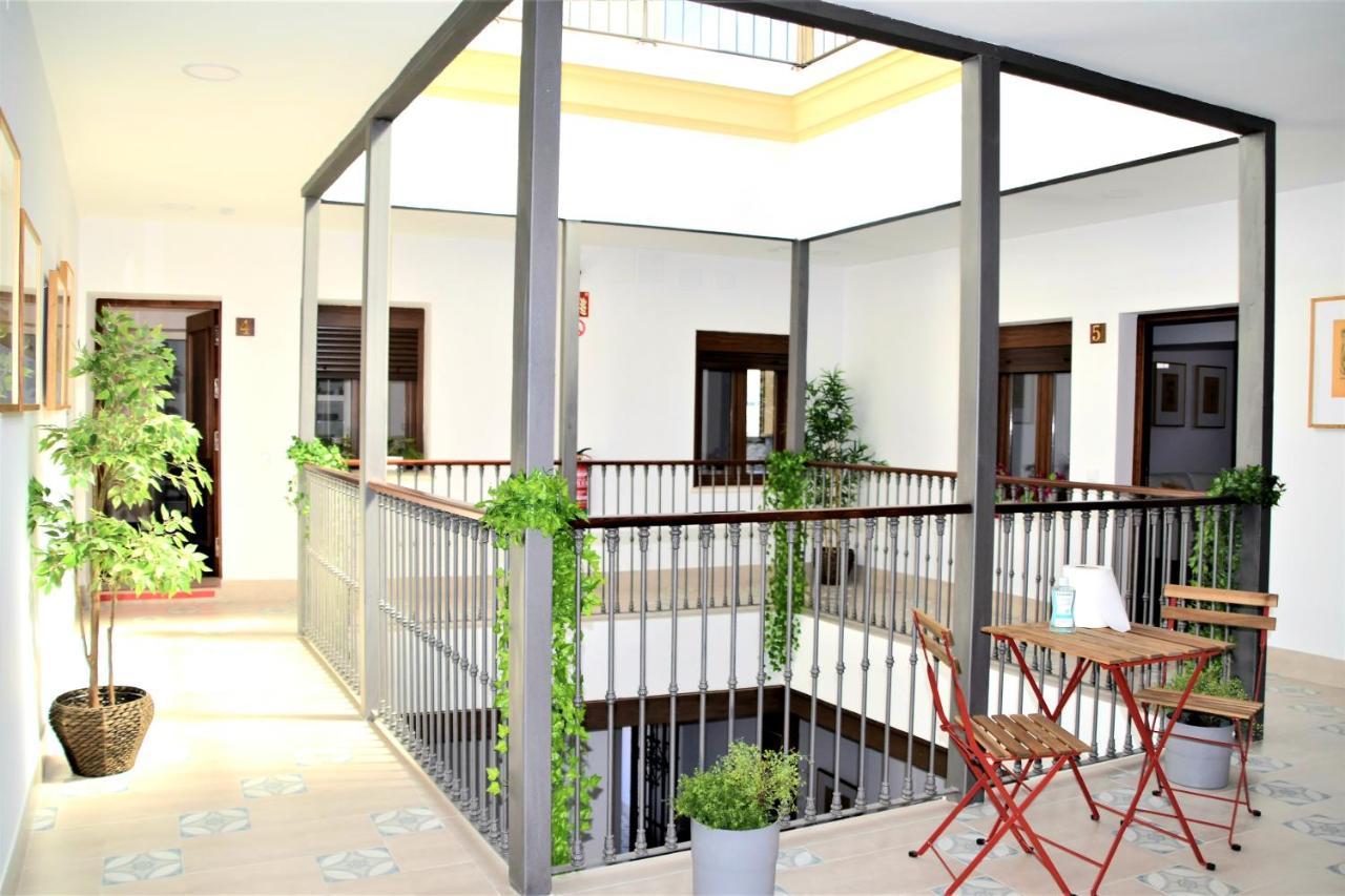 Apartamentos Turisticos Mamelon Jerez de la Frontera Exterior foto