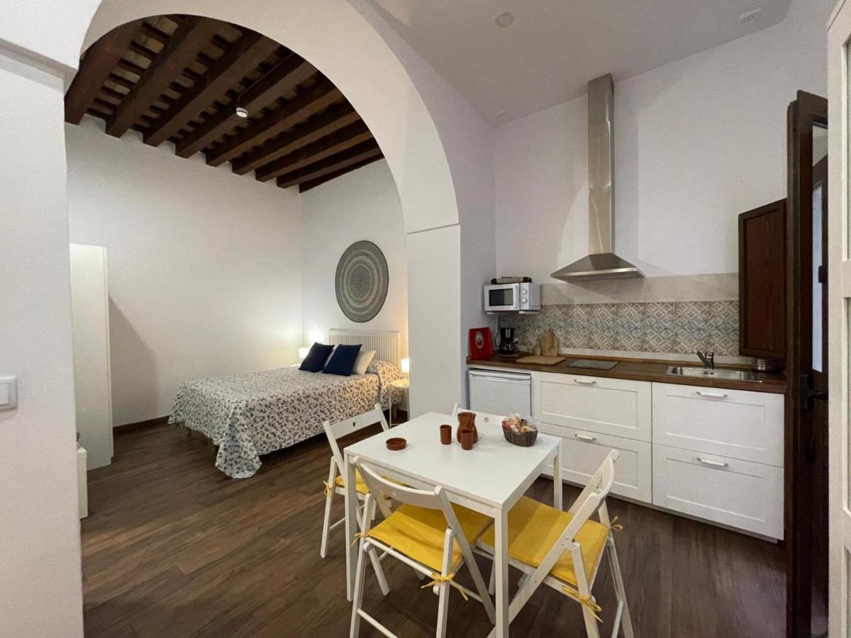 Apartamentos Turisticos Mamelon Jerez de la Frontera Exterior foto