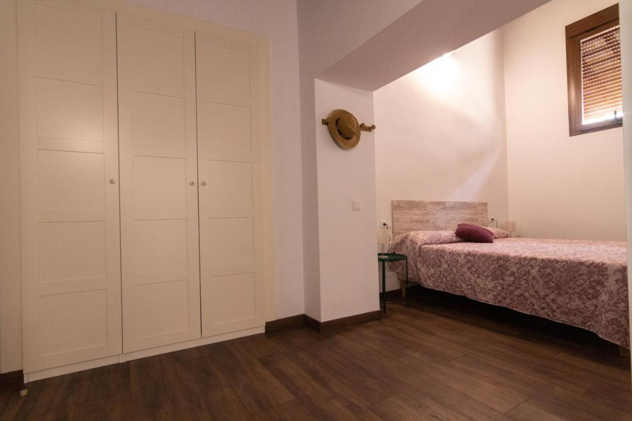 Apartamentos Turisticos Mamelon Jerez de la Frontera Exterior foto