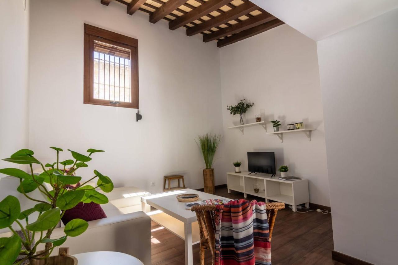 Apartamentos Turisticos Mamelon Jerez de la Frontera Exterior foto