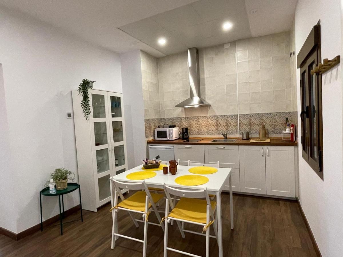 Apartamentos Turisticos Mamelon Jerez de la Frontera Exterior foto