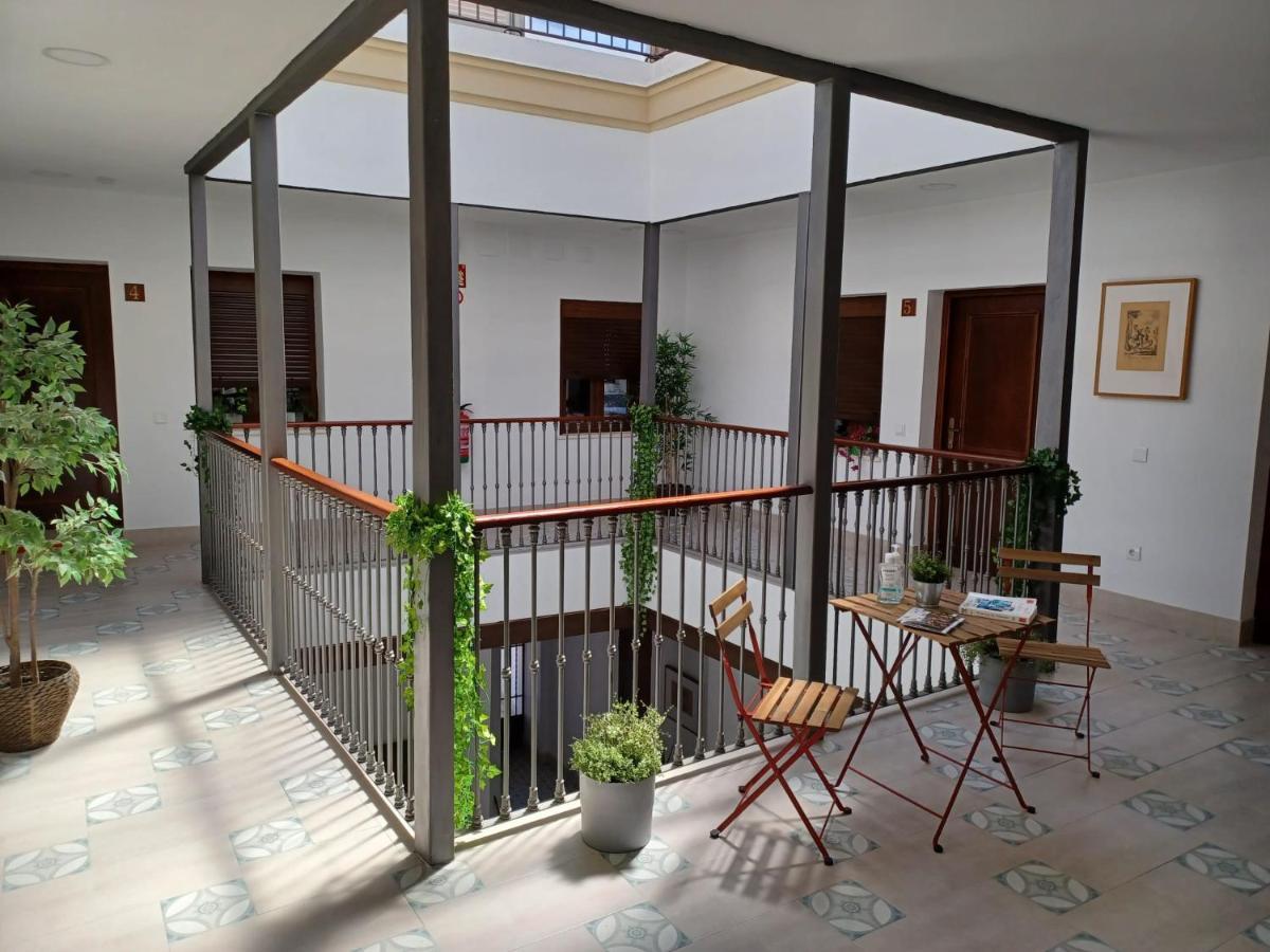 Apartamentos Turisticos Mamelon Jerez de la Frontera Exterior foto